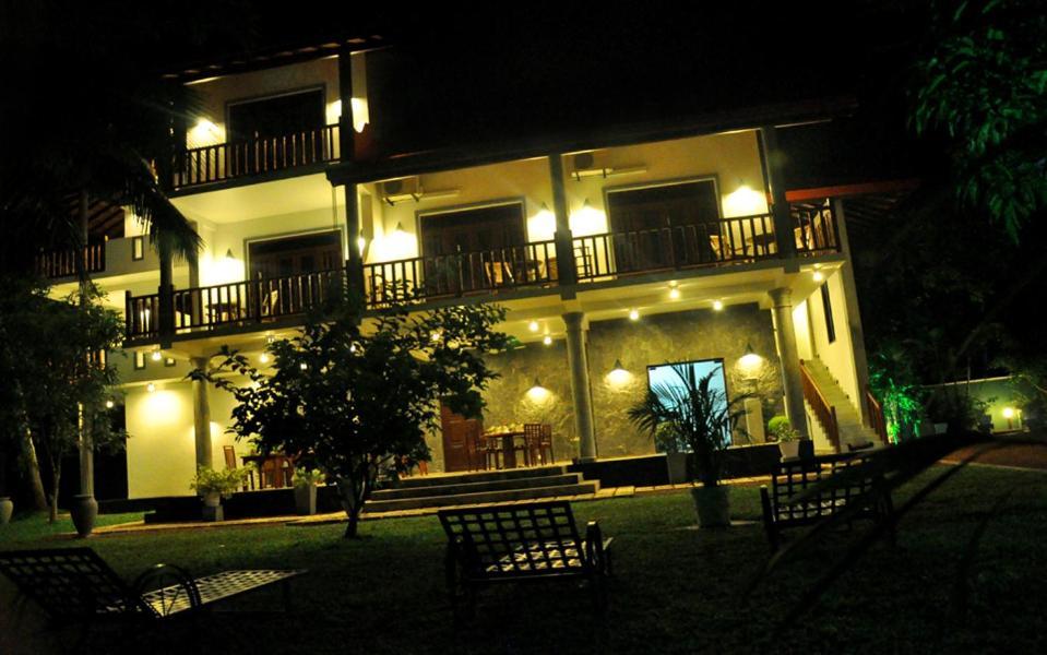 Canal Villa Bentota Buitenkant foto