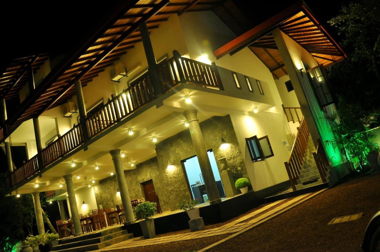 Canal Villa Bentota Buitenkant foto